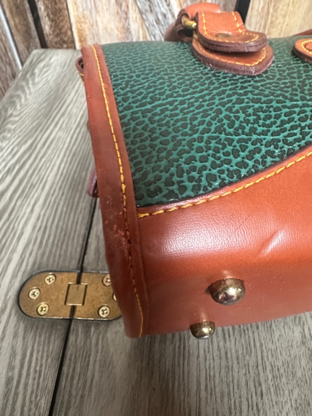 Dooney & Bourke Vintage Green and Brown Pebbled Leather Satchel Tote Handbag - Picture 8 of 14